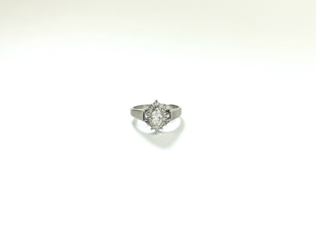 マーキスカットダイヤモンドの指輪リフォーム