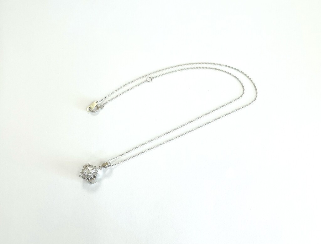 婚約指輪をネックレスにリフォーム