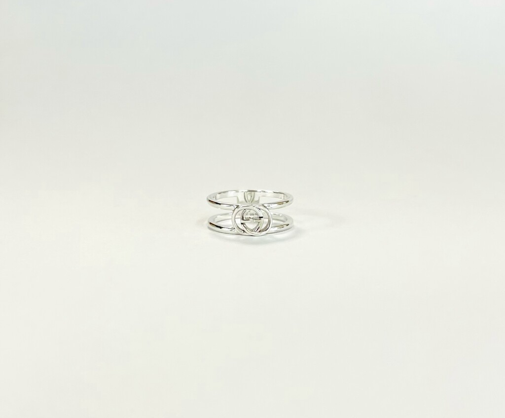 ＧＵＣＣＩの指輪磨き