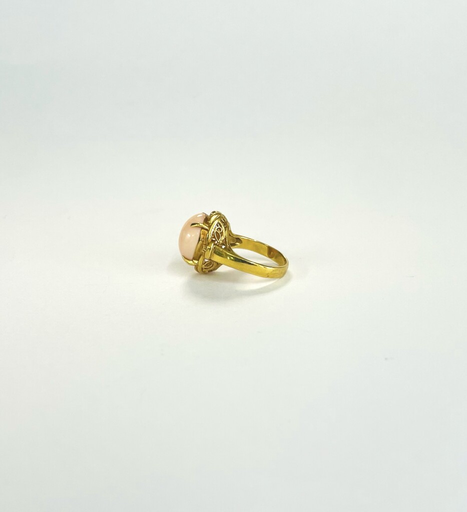 珊瑚の指輪をリフォーム