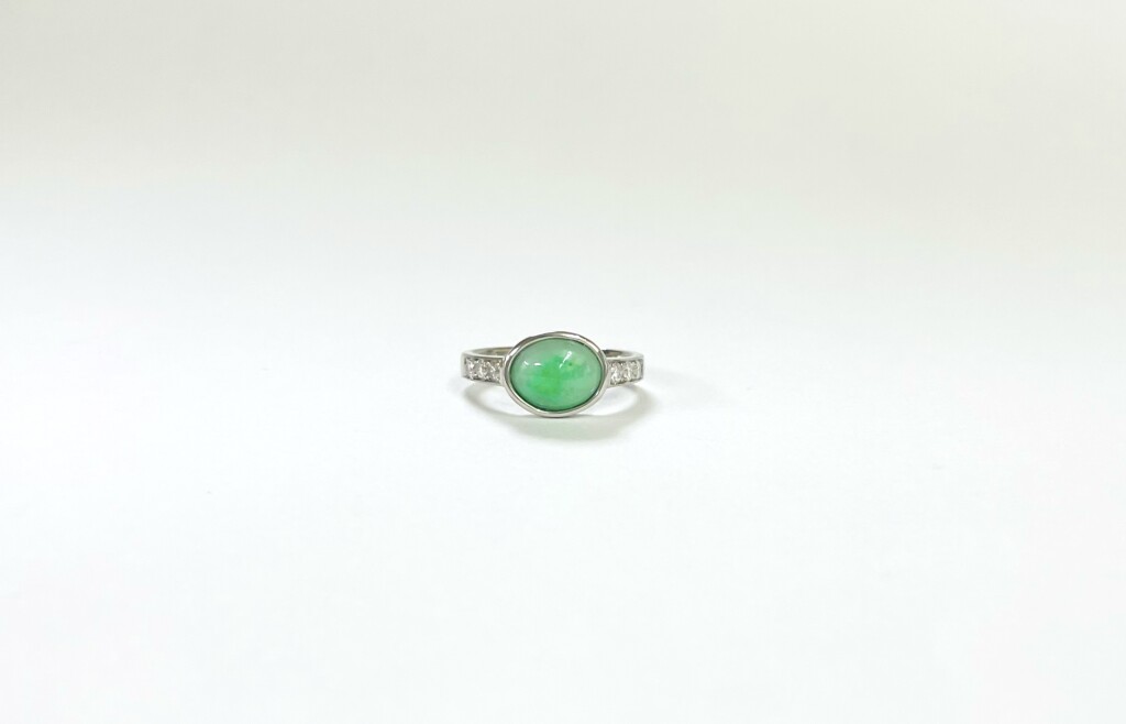 ご遺骨入り翡翠リング