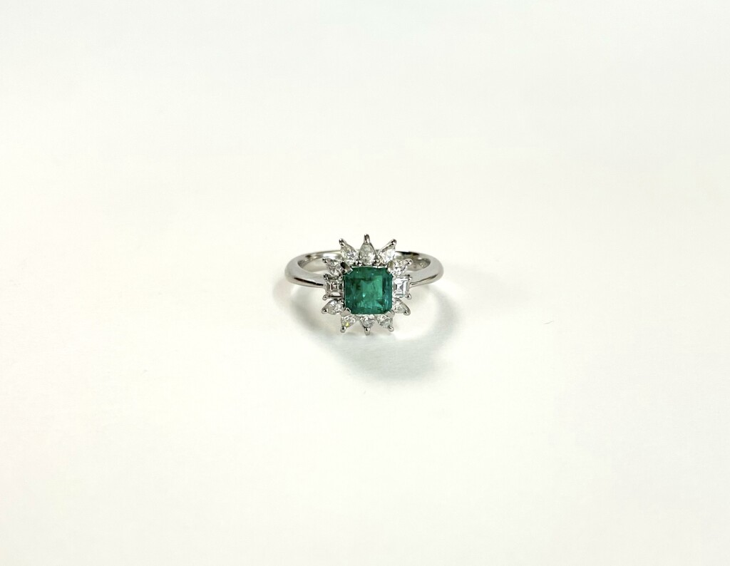 エメラルドの指輪をリフォーム