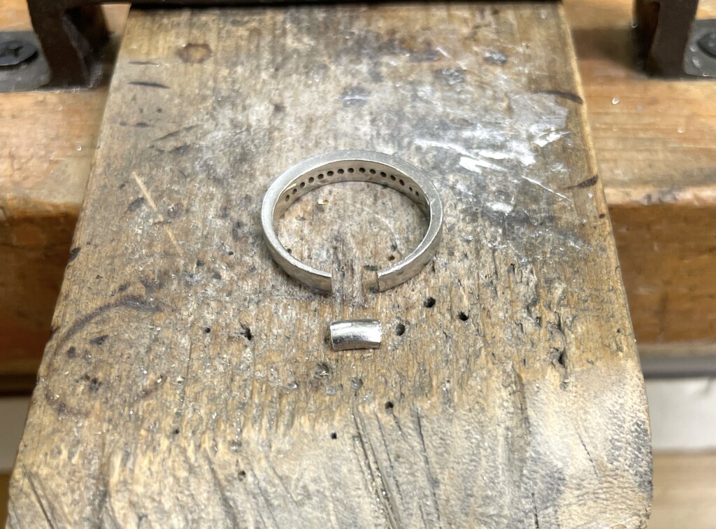 指輪のサイズ直し