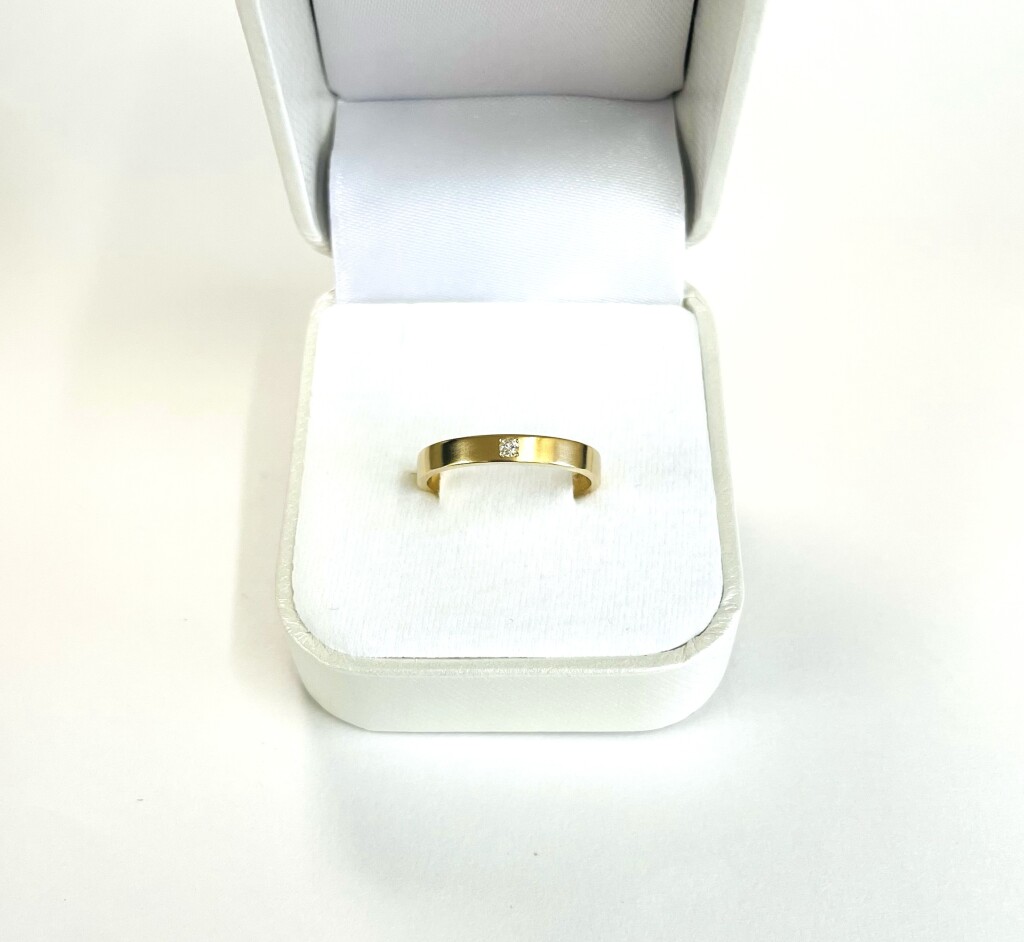 K18艶消し平打ちリング