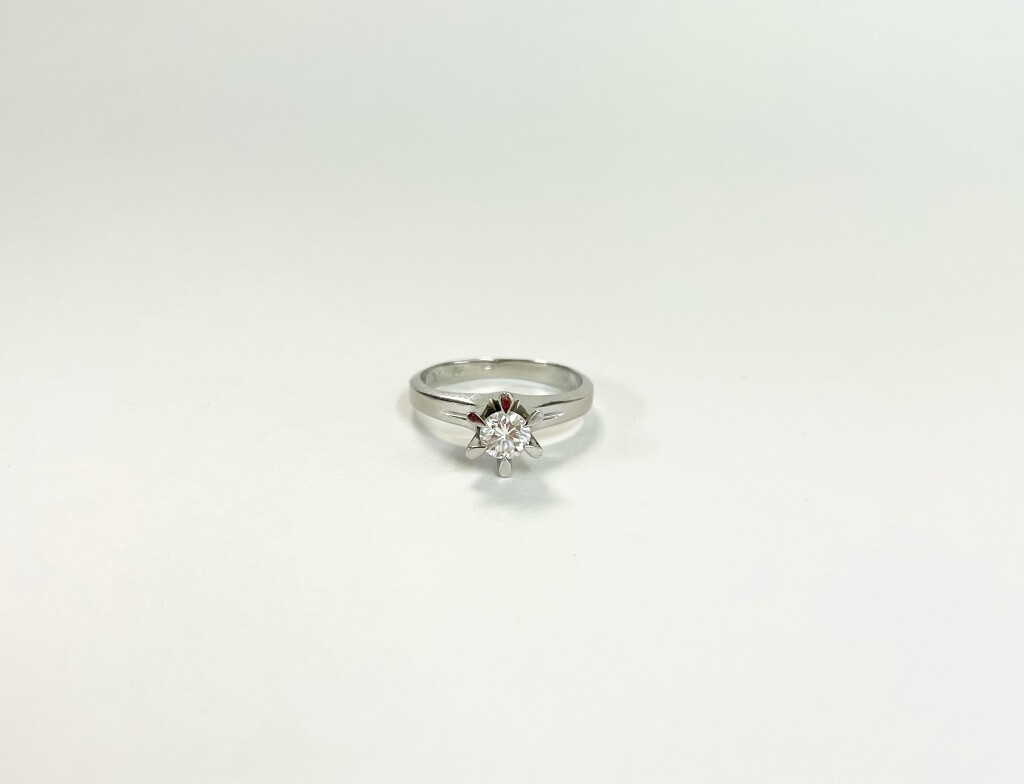 婚約指輪をリフォーム